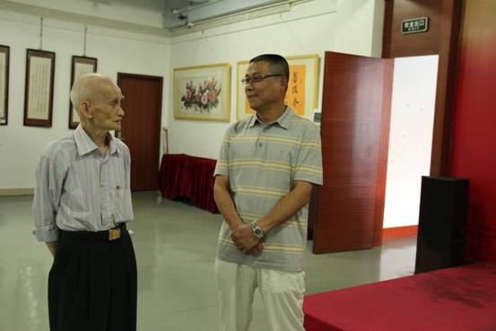2014年9月17日，著名书法家、广东省政府资深馆员周正山先生到东莞诗书画研究院